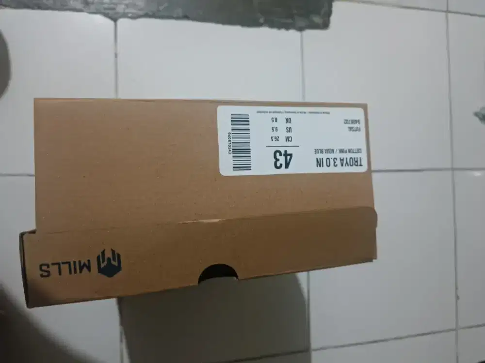 Sepatu Futsal Mills
