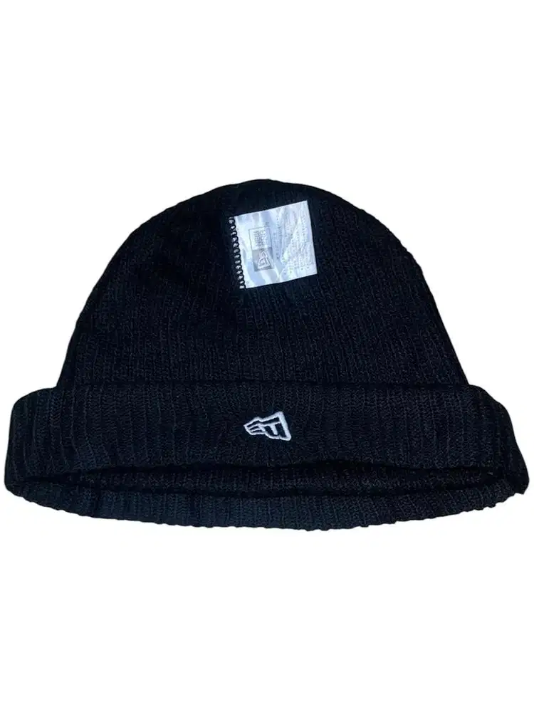 Topi Kupluk Beanie Hat Hats New Era Authentic  Original