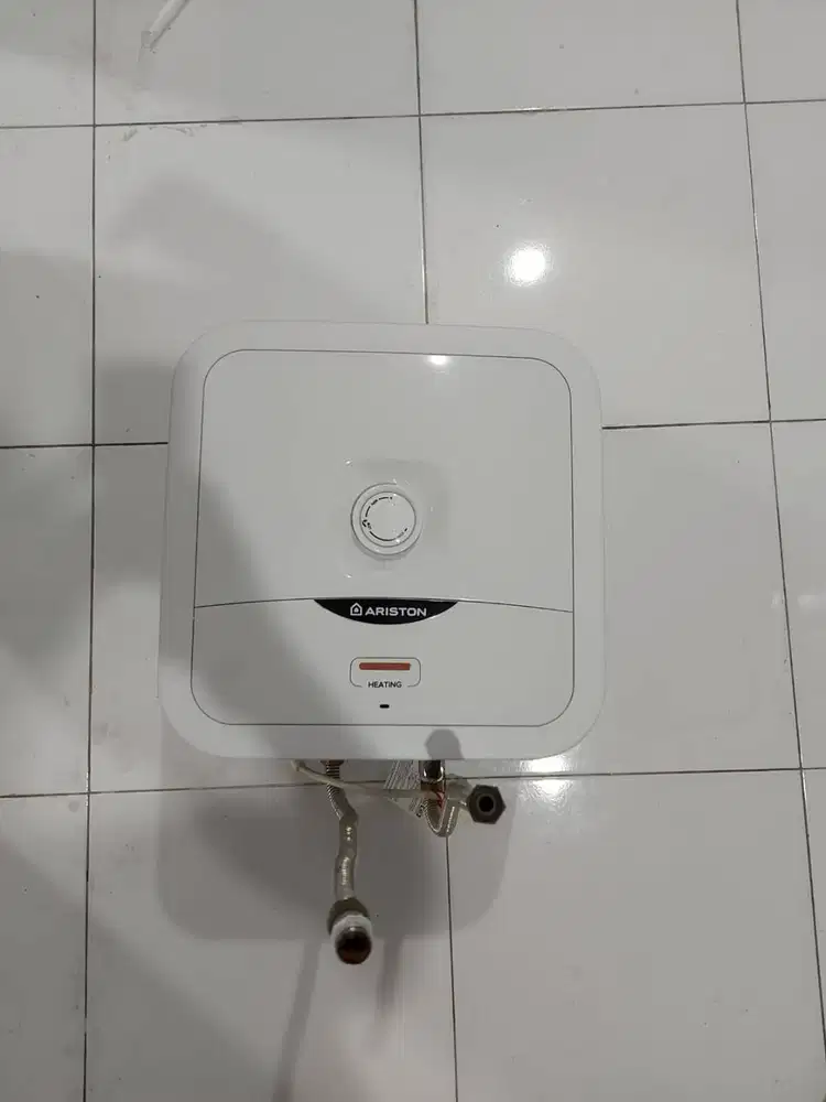 Water Heater / Pemanas Air Listrik Ariston AN2 15 Liter
