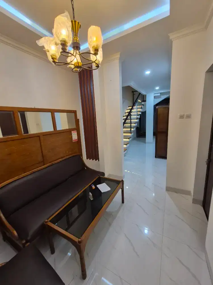 Rumah dalam komplek Tanjung Mas Raya