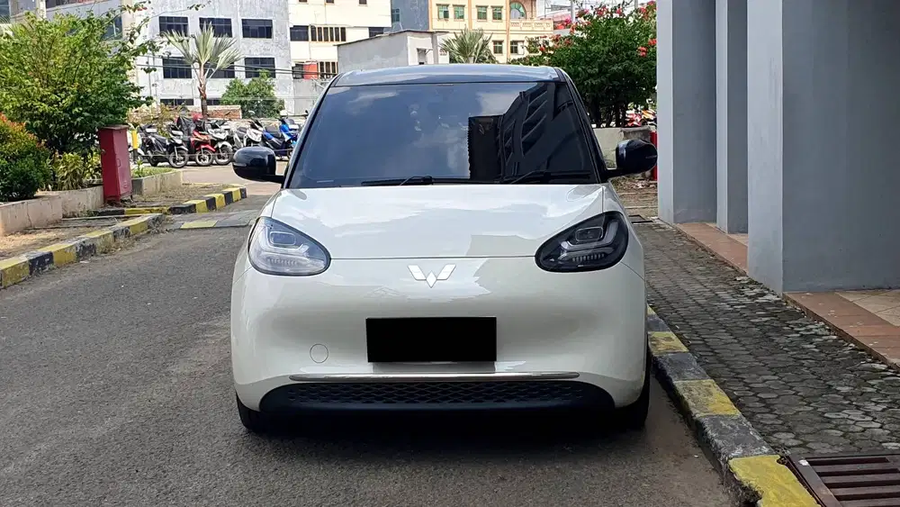 Wuling Binguo EV Pro Milk Tea NIK 2025 Like New Low KM Record Garansi