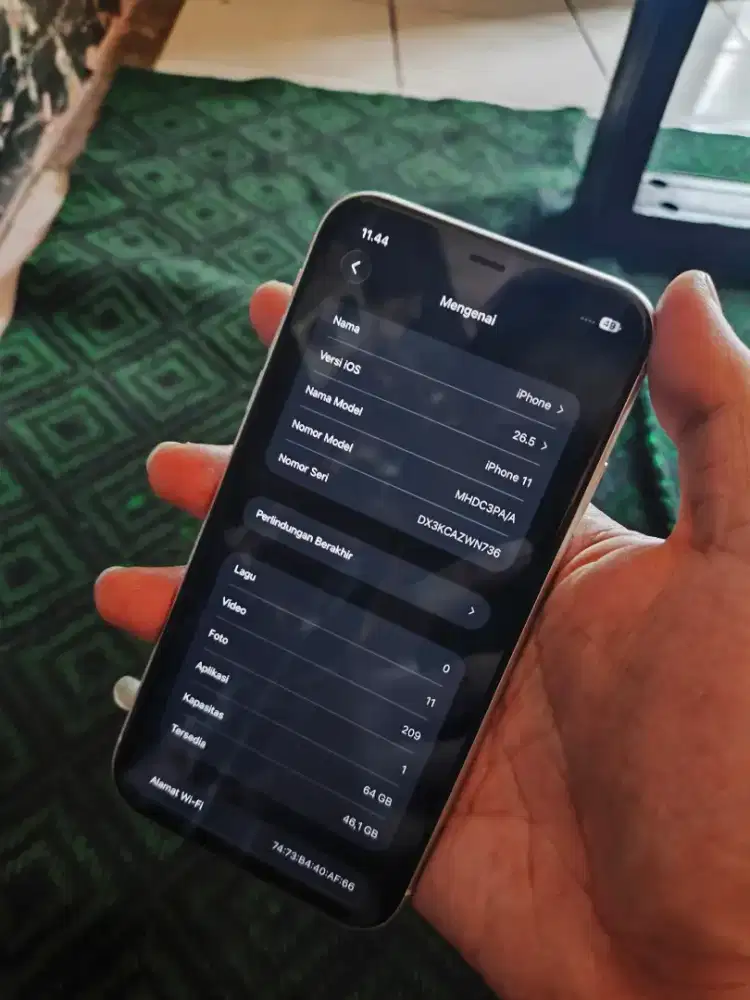 11 64GB IBOX RESMI INDONESIA