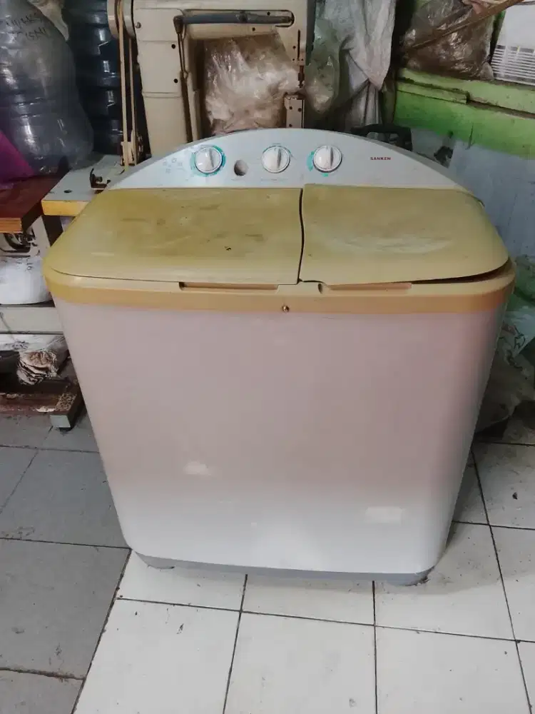 Mesin cuci tabung dua pencuci pengering jalan normal merk sanken