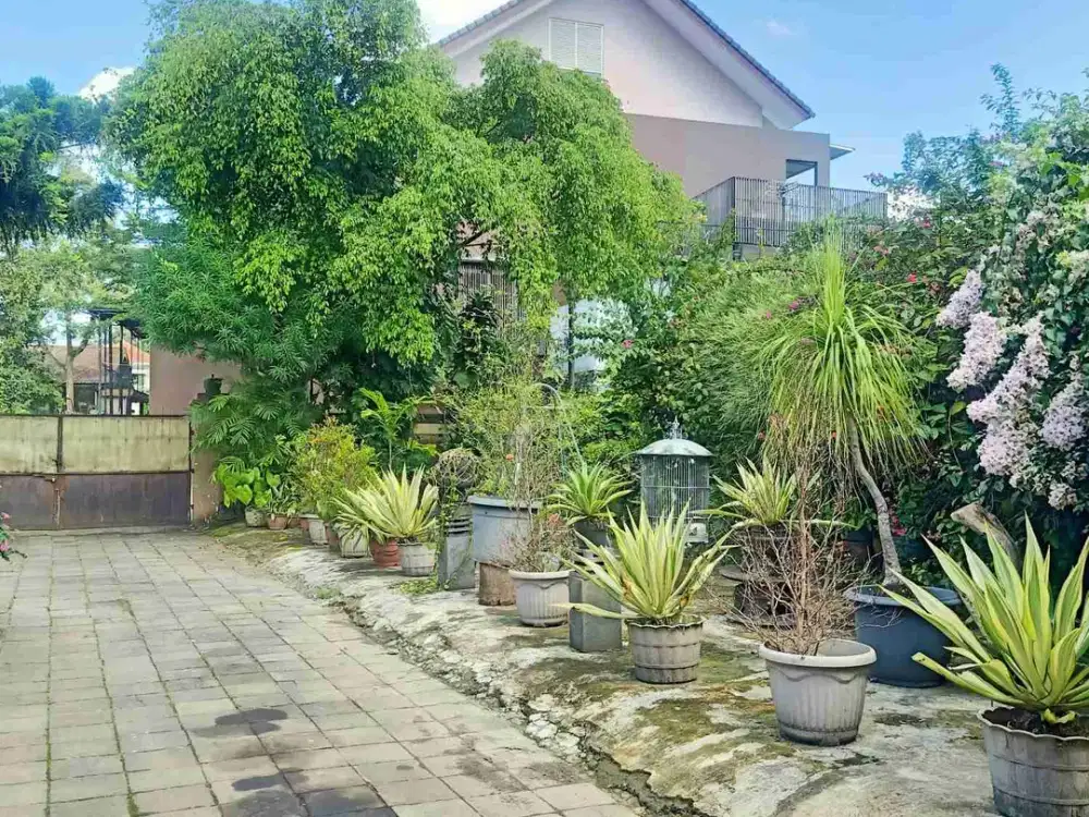 Rumah Asri di Jl Cempaka, Genuk Barat, Ungaran Barat View Gunung