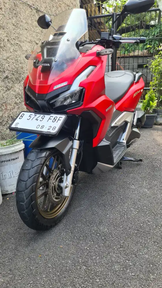 Honda adv 160 abs tahun 2023 mulus