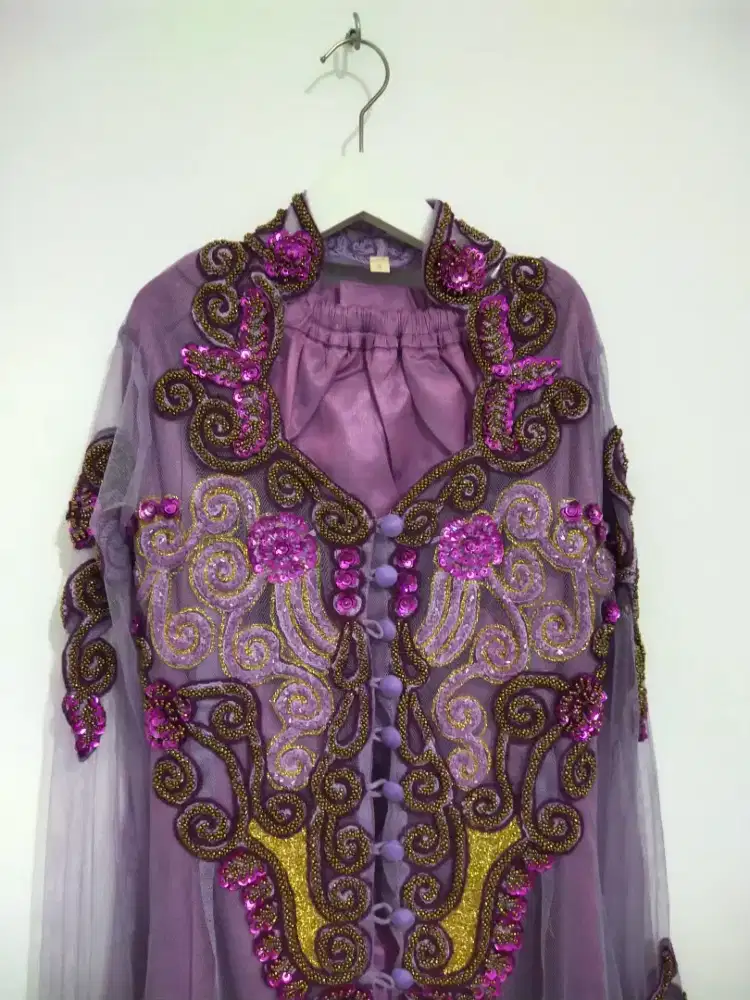 Kebaya Ungu masih sangat bagus