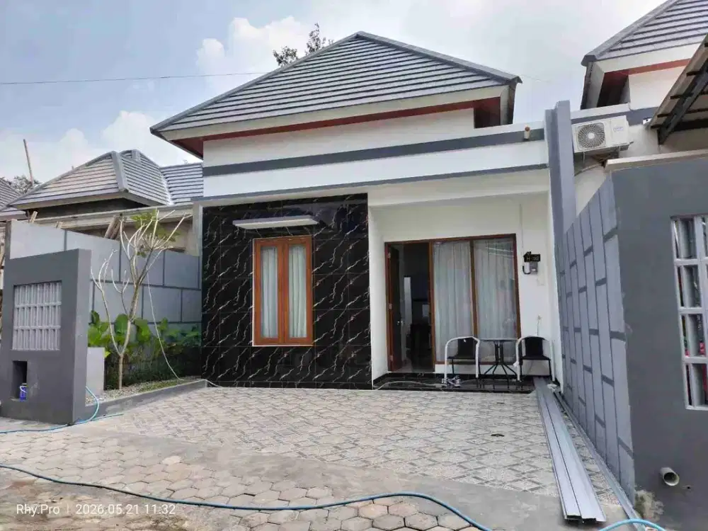 DIJUAL RUMAH CANTIK MINIMALIS  ELEGAN FULL FURNISH JAKAL KAM 12