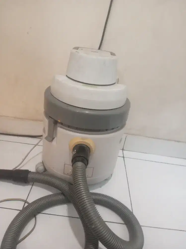 Vacuum Cleaner Lux Classic Bekas Masih Normal