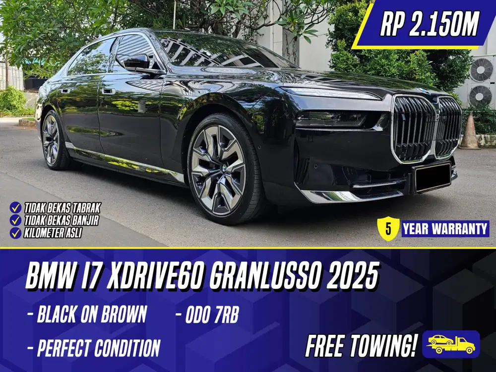 BMW i7 xDrive60 Granlusso 2025 Black Hitam EV Electric Gran Lusso 2024