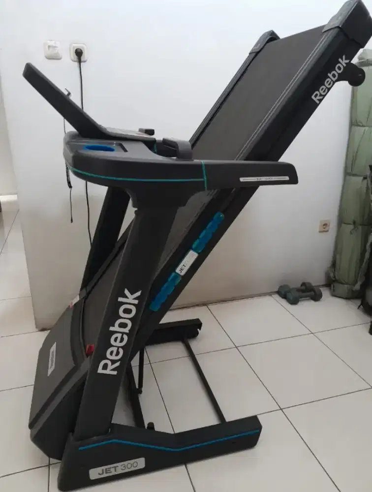 TREADMILL Reebok Nego Tipis