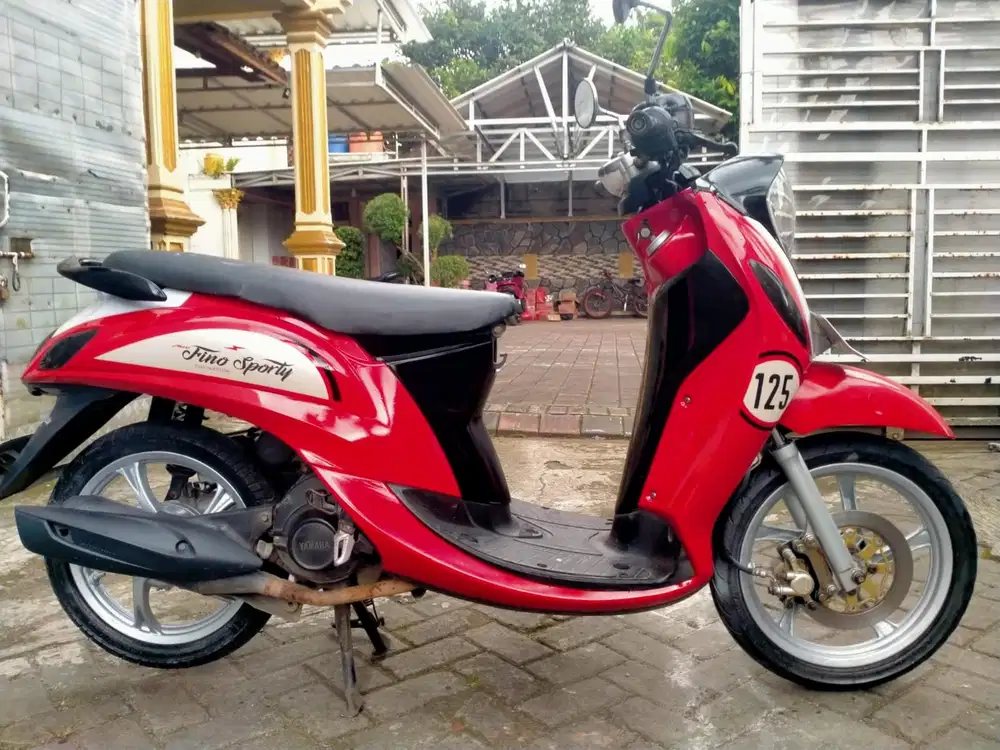 Yamaha Fino injeksi lengkap motor sehat keterangan detail dibawah