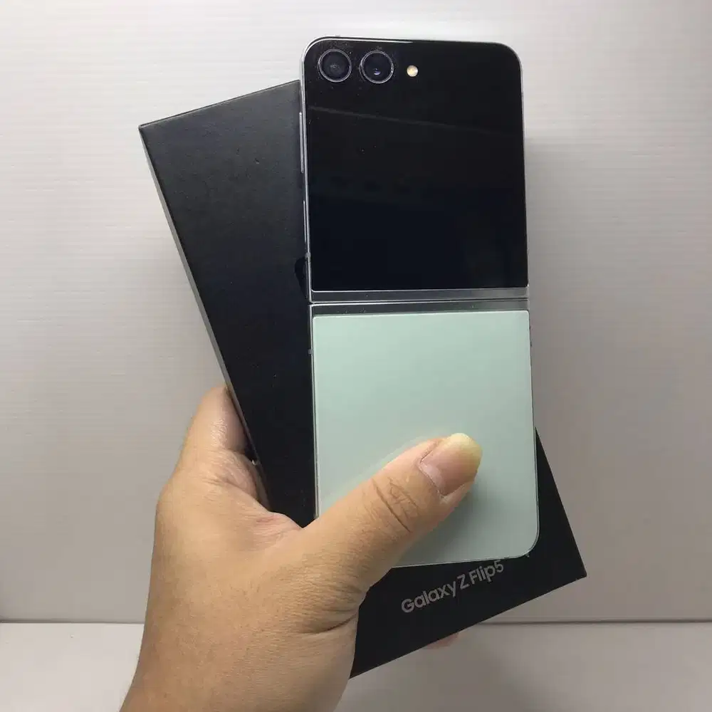 SAMSUNG GALAXY Z FLIP 5 5G 8/512 Mint EX SEIN LENGKAP ANTI MINUS