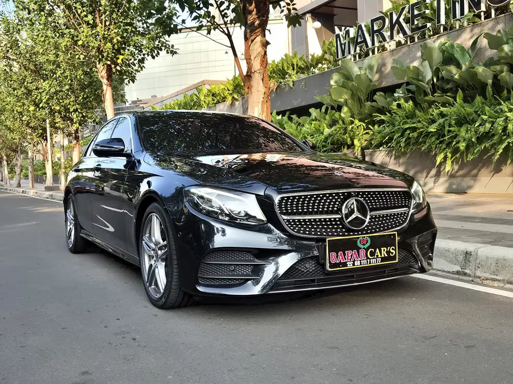 Mercedes-Benz E350 AMG PANORAMIC 2020