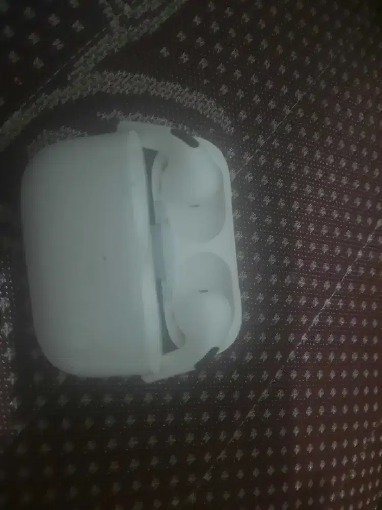 Airpods lu hao jernih suara masih ok