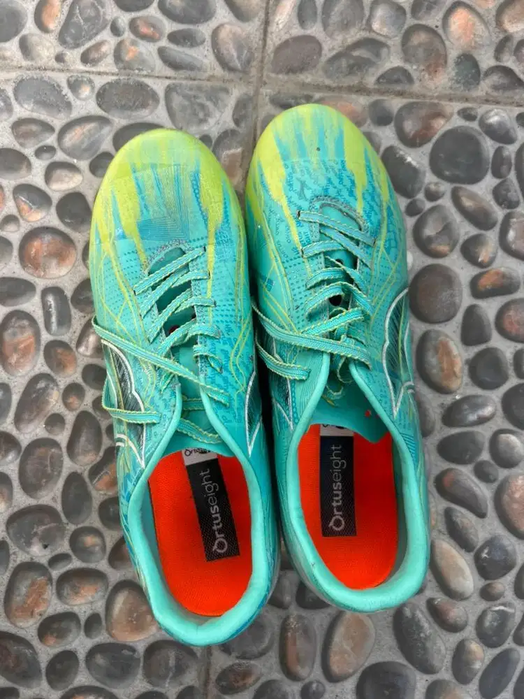 Sepatu Bola Ortuseight Catalyst Legion V5