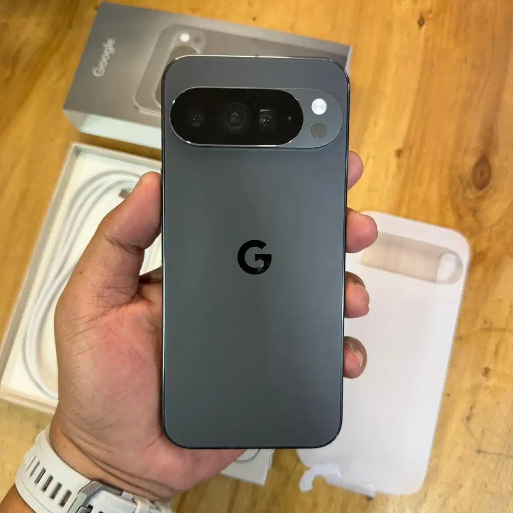 Super like new Google Pixel 10 Pro xl 16/256gb Obsidian Pajak resmi