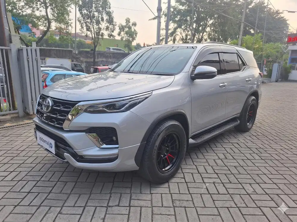 KM Low Pajak Hidup Toyota Fortuner 2022 VMC