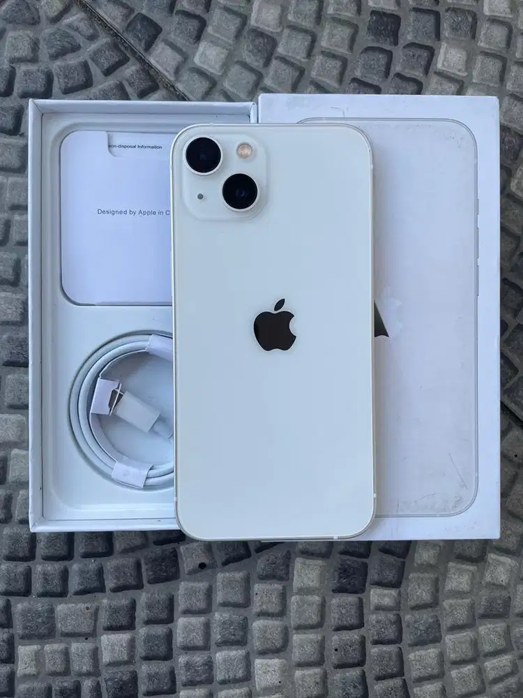 Iphone 13 white
