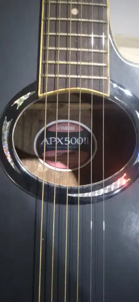 GITAR AKUSTIK YAMAHA APX
