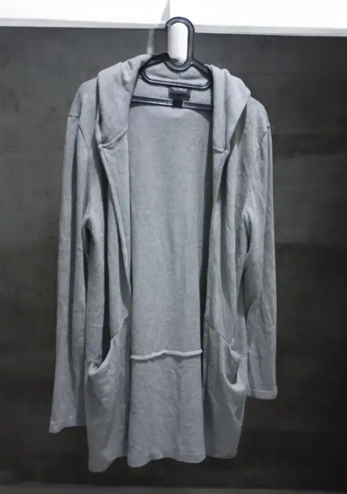Jaket Hoodie Pria / Wanita. Merk Pull & Bear