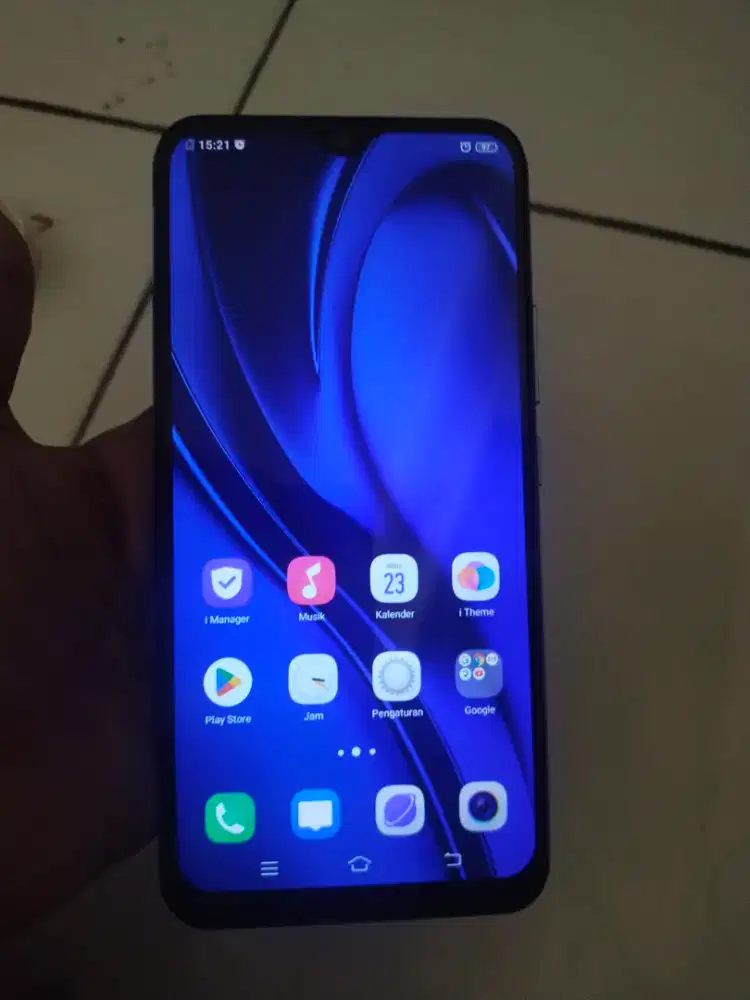 Vivo Y17   8/256  minus tutup ngelupas bagian dalam nya