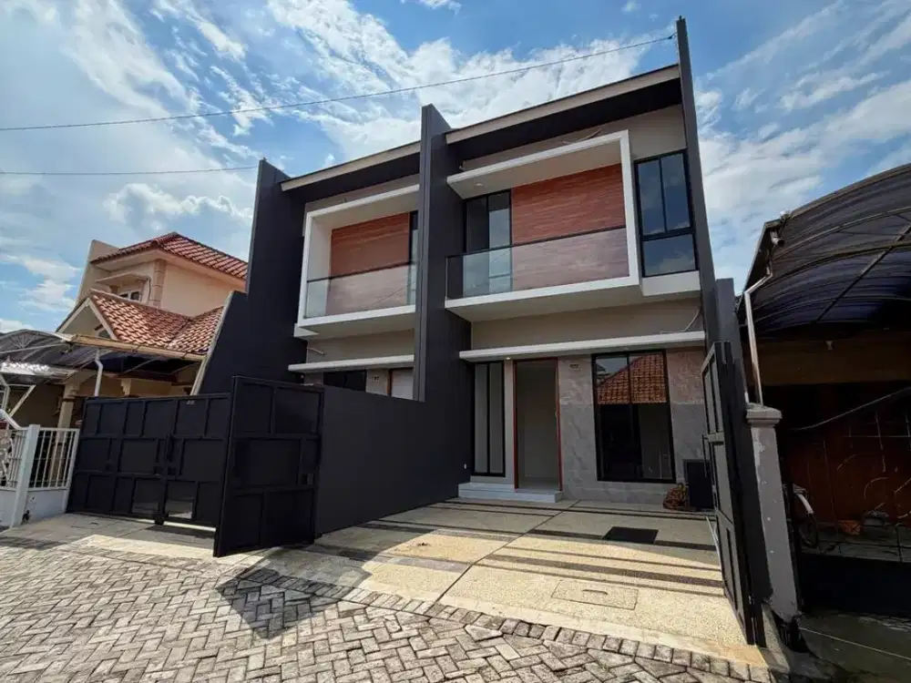2 unit, Rumah baru modern di Wisma Mukti
