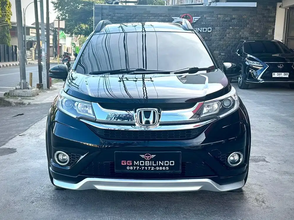 Honda BRV 1.5 Prestige CVT Automatic Pemakaian Th 2017
