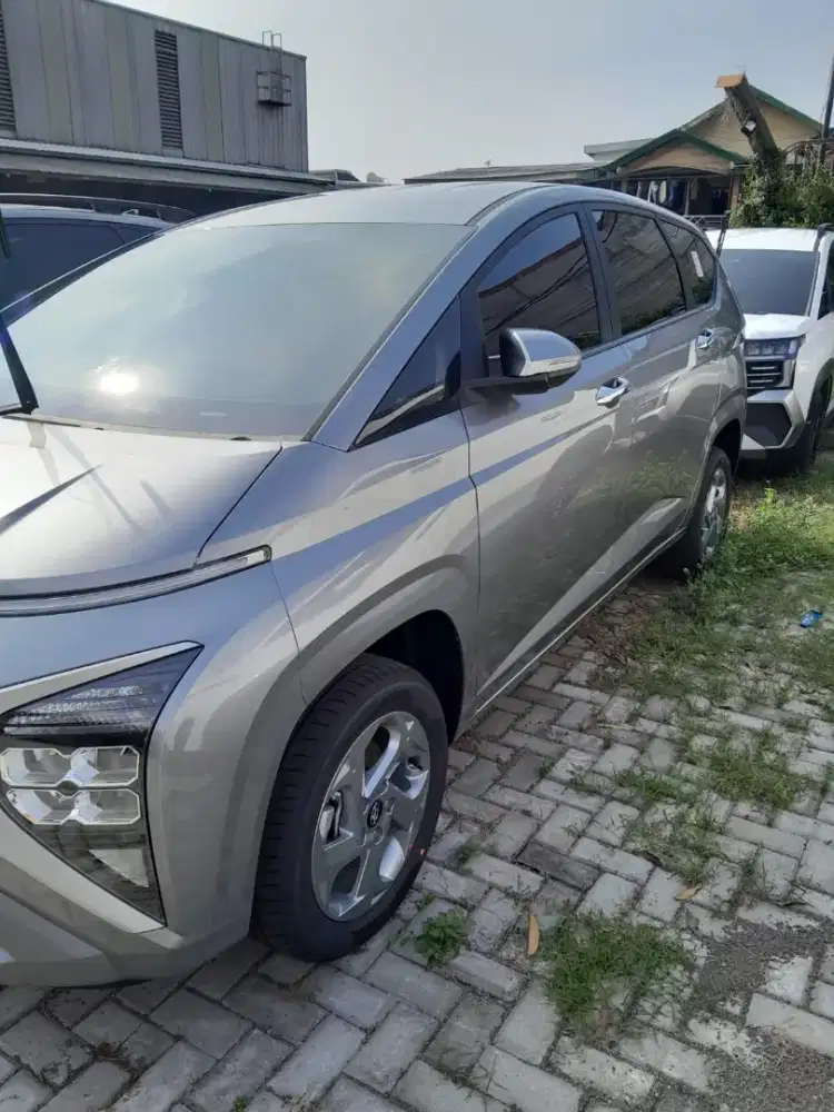 Hyundai Stargazer Essential NIK 2026