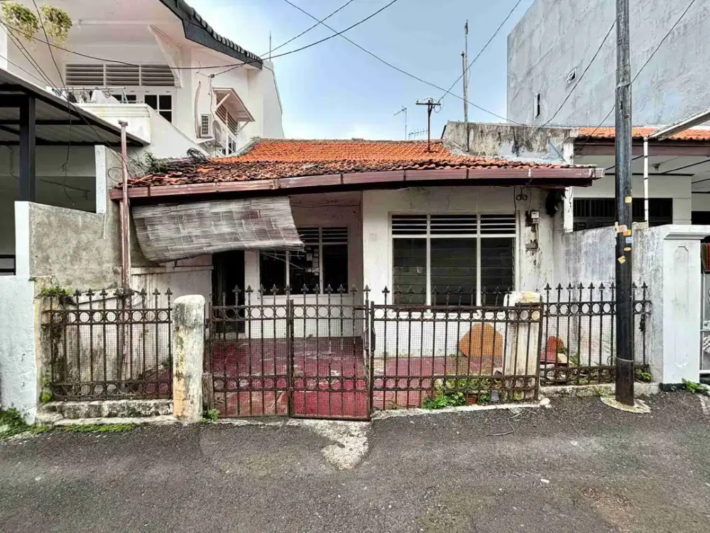 CUMA 1 M - AN TURUN HARGA ❗RUMAH HITUNG TANAH DI TEBET BARAT