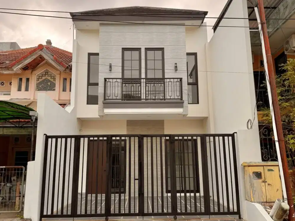 Rumah baru modern classic lebar 6 di Pantai Mentari
