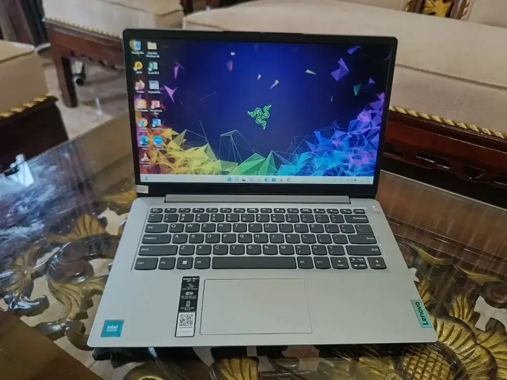 Laptop Lenovo Ideapad Slim 1i RAM 8GB SSD 256GB