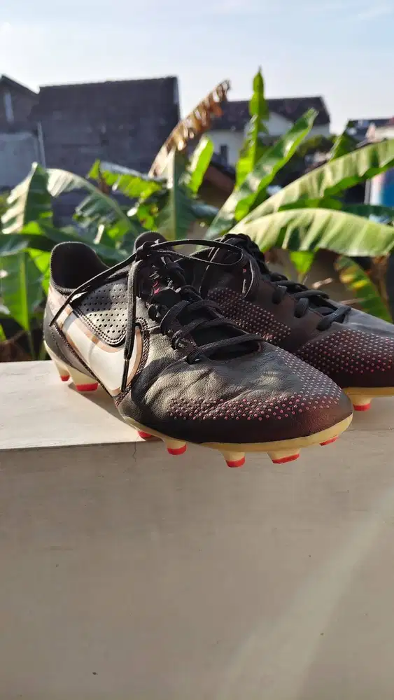 Nike Tiempo Legend 9 Academy Original Size 38