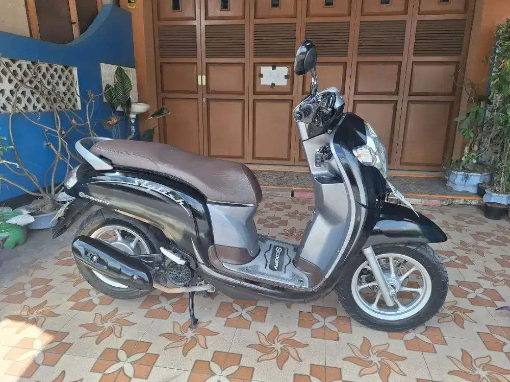 Scoopy 2019 stylis bisa cash/kredit syariah angsuran TERMURAH