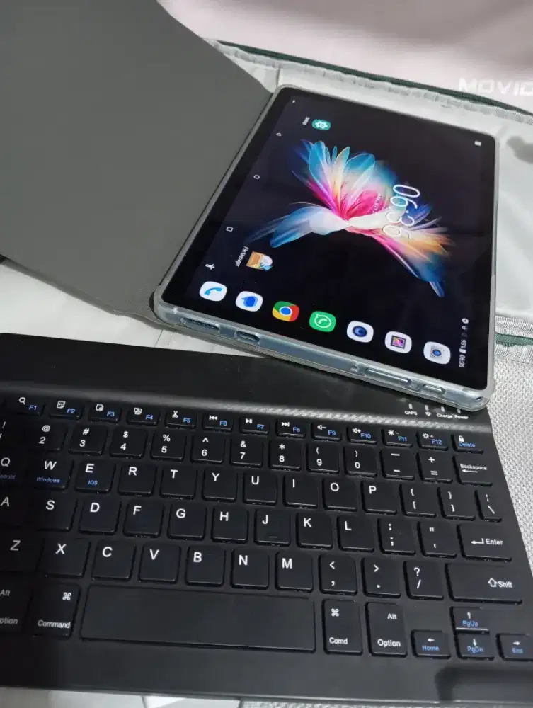 Tablet Ram 12/8 GB Bekas Rasa Baru Android Ms word, Excell, pw point