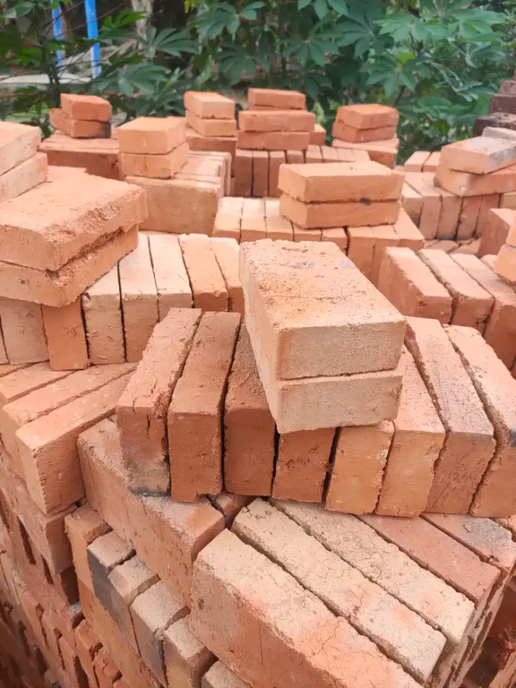 Batu bata merah press