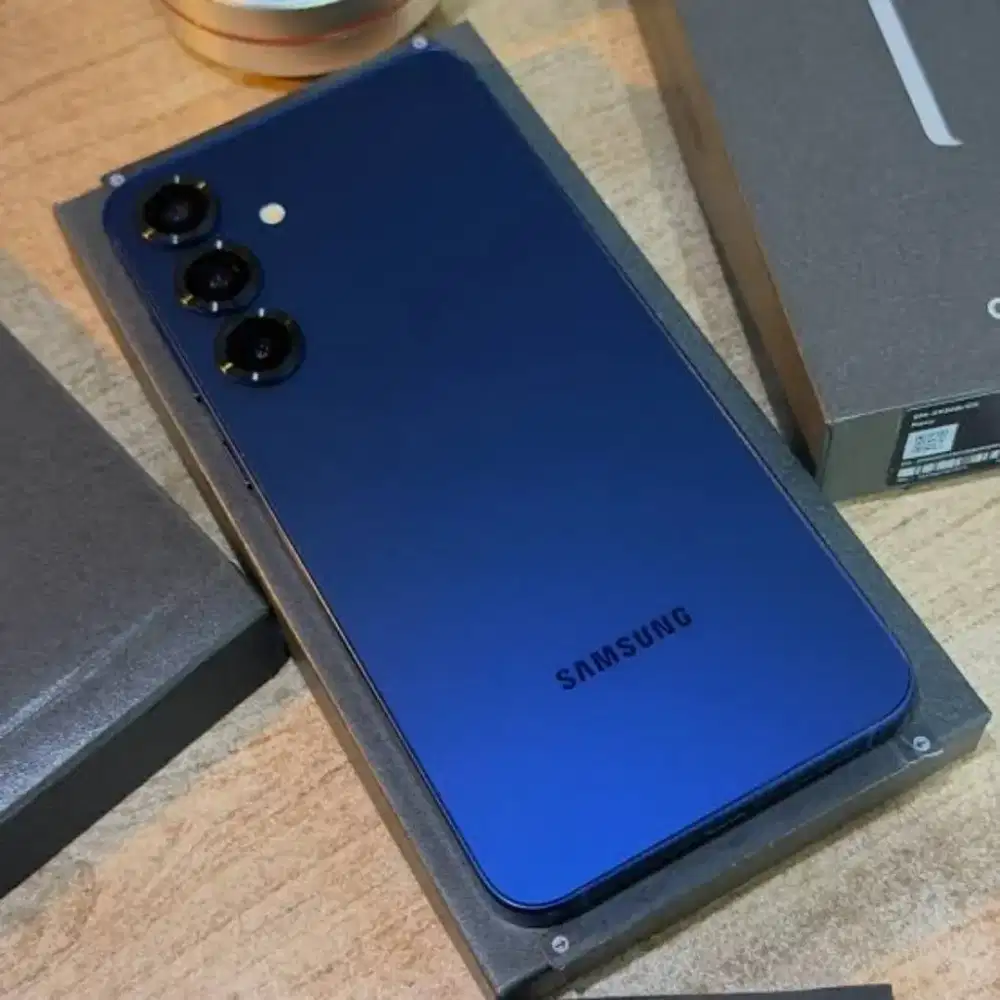 Samsung S25 plus 12/256