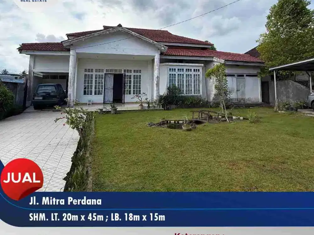 Rumah dengan Tanah Luas