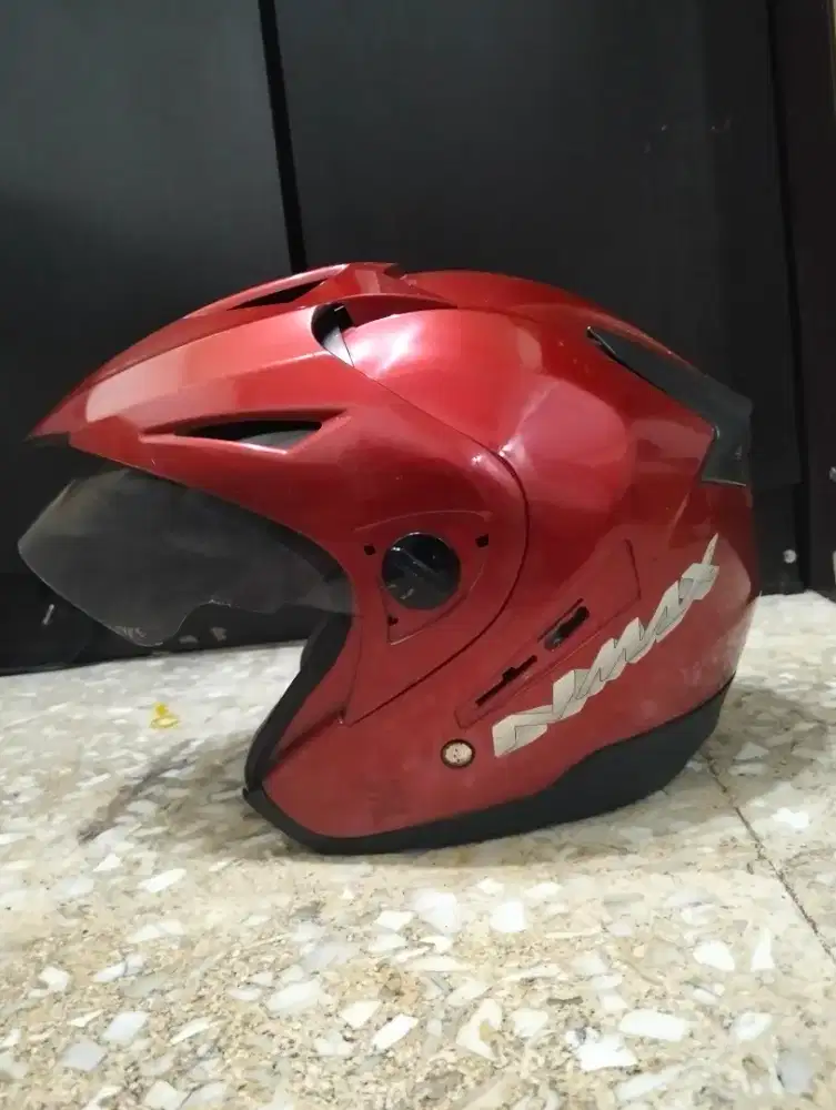 Helm Yamaha nmax