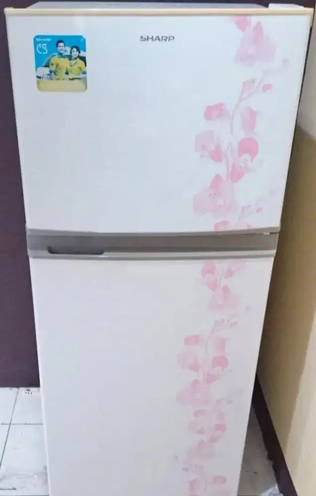Kulkas 2pintu SHARP
