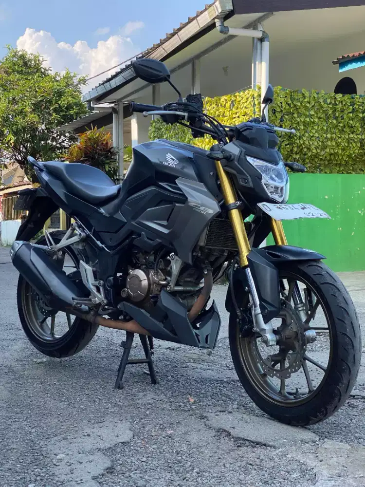 Honda CB150 R 2024