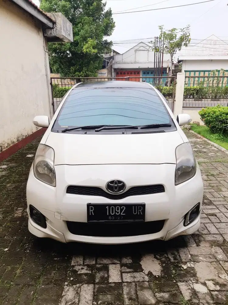 Yaris S limited AT 2013