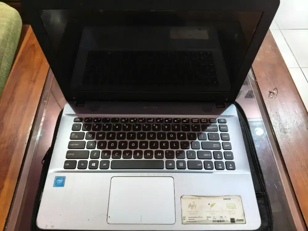 Laptop Asus Vivobook Max X441M