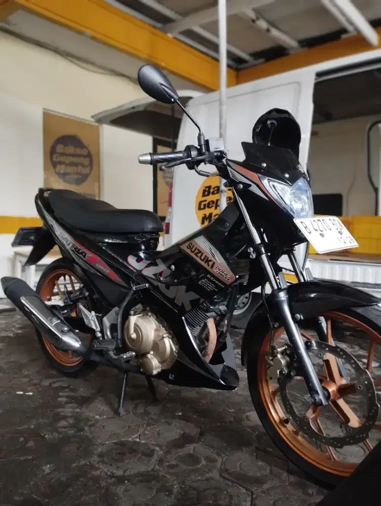 Satria Fu facelift 2015 km rendah