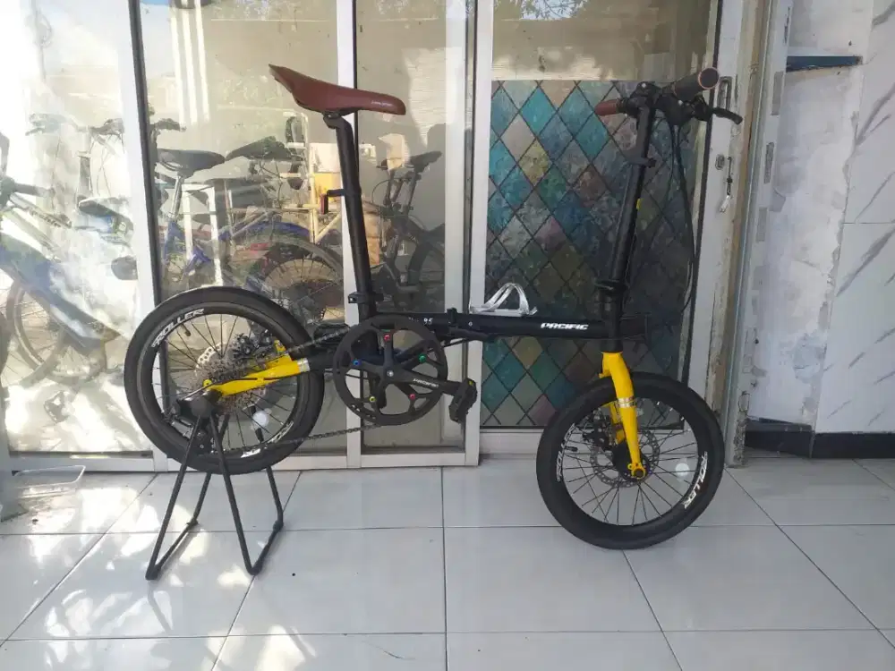 Sepeda lipat Pacific flux 3.5 16inch