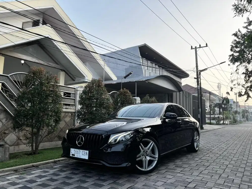 Mercedes e250 odo 45rb km simpanan
