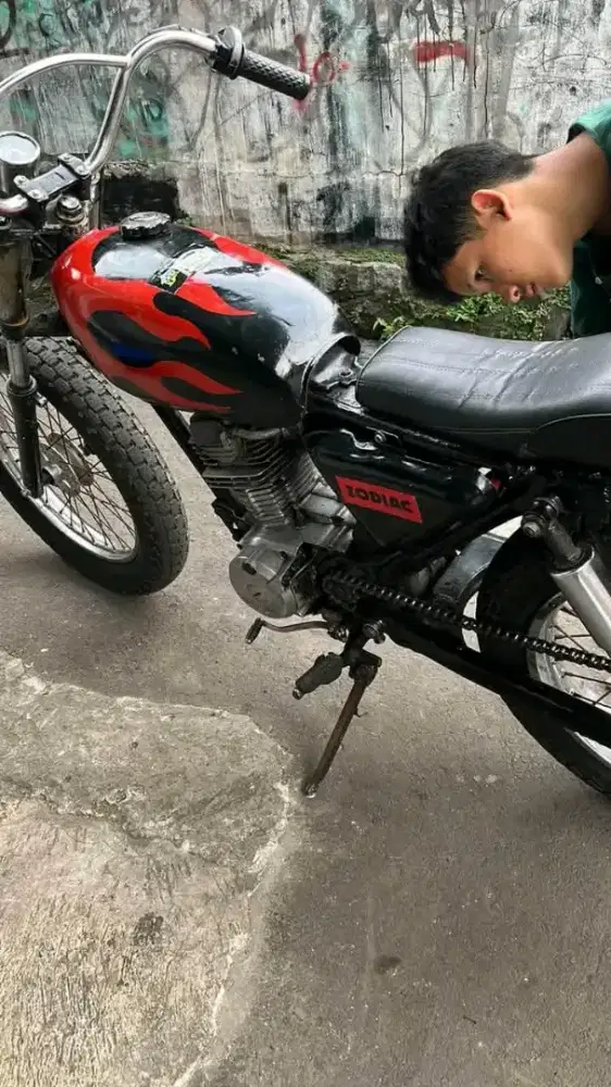 honda Gl 100 custom british