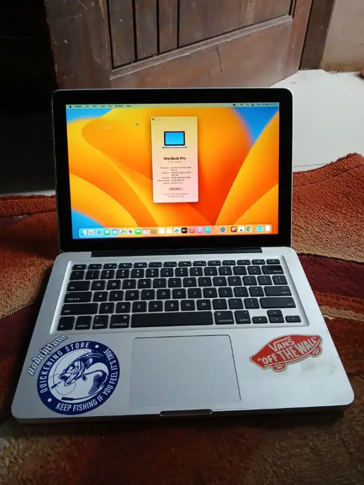 Macbook Pro 13-inch.Mid 2012  16\256gb