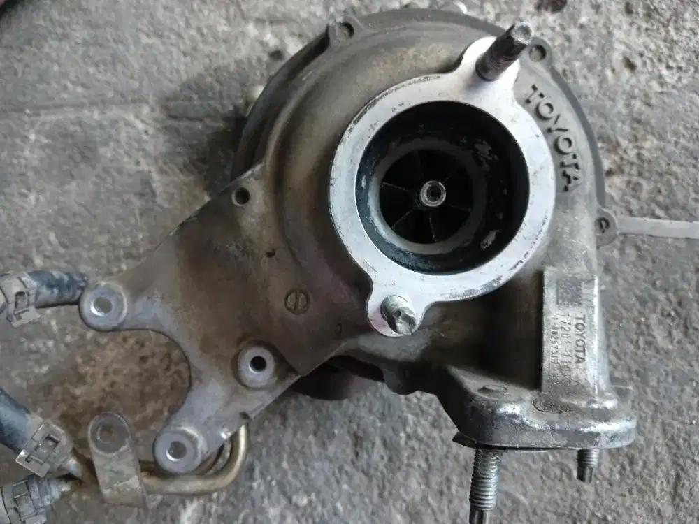 Di jual turbo fortuner VRZ Thn 2016 sampe thn 2020.seken copotan