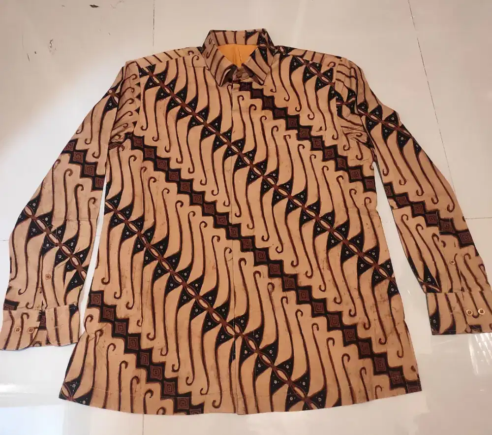 Laxmi Kemeja batik