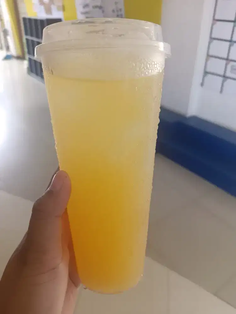 Di jari yg mau jaga kedai es jeruk dn dimsum